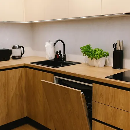 New In The Free Private Parking